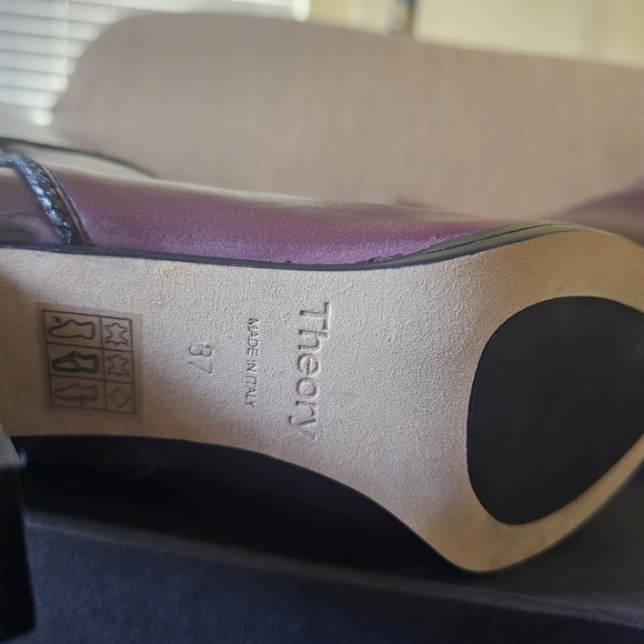 Theory Knee Boot in Wine Red Leather Size 37/7 NWT - Picture 8 of 15